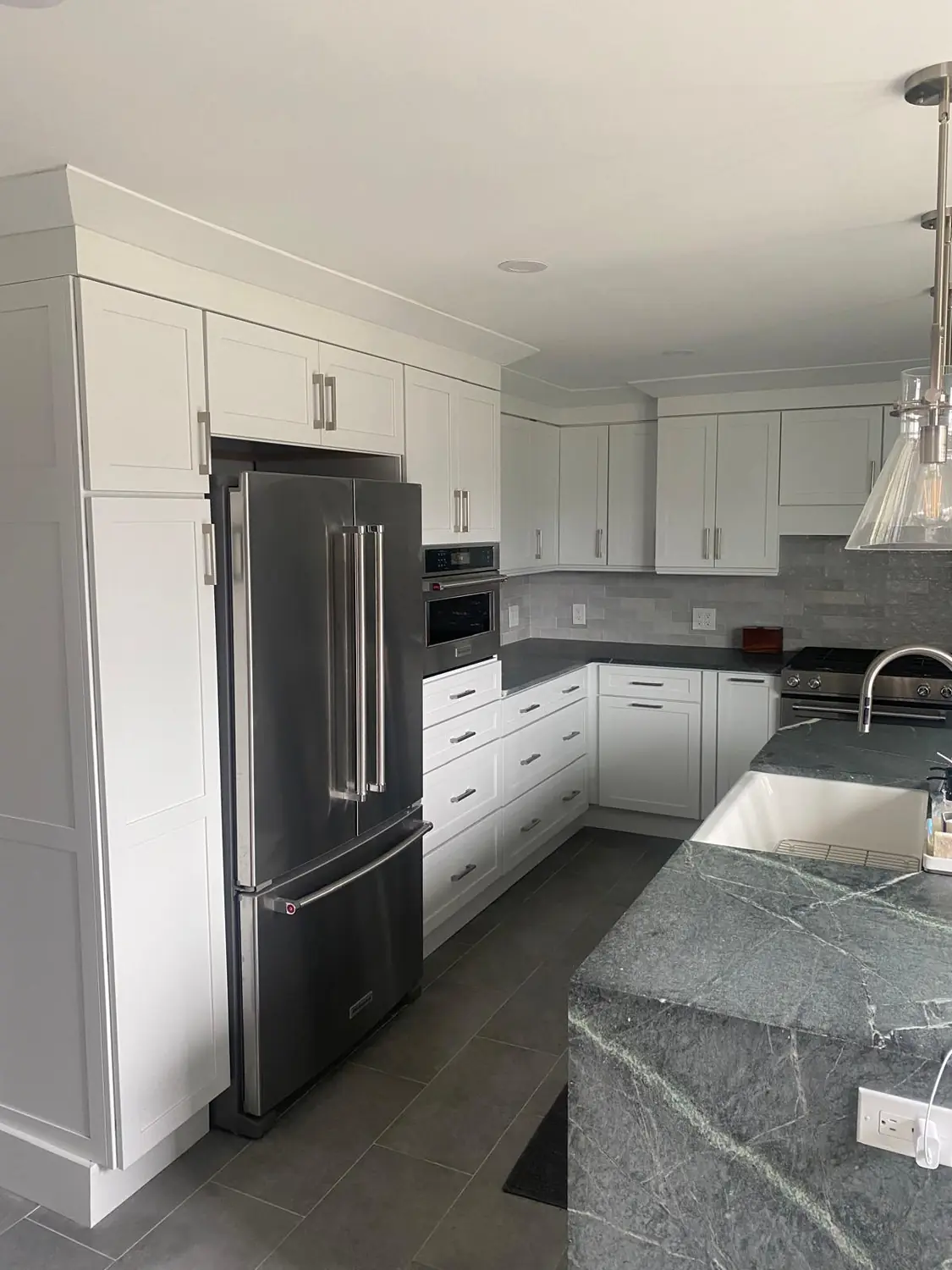 Painting Cabinets vs Refacing vs Replacing
